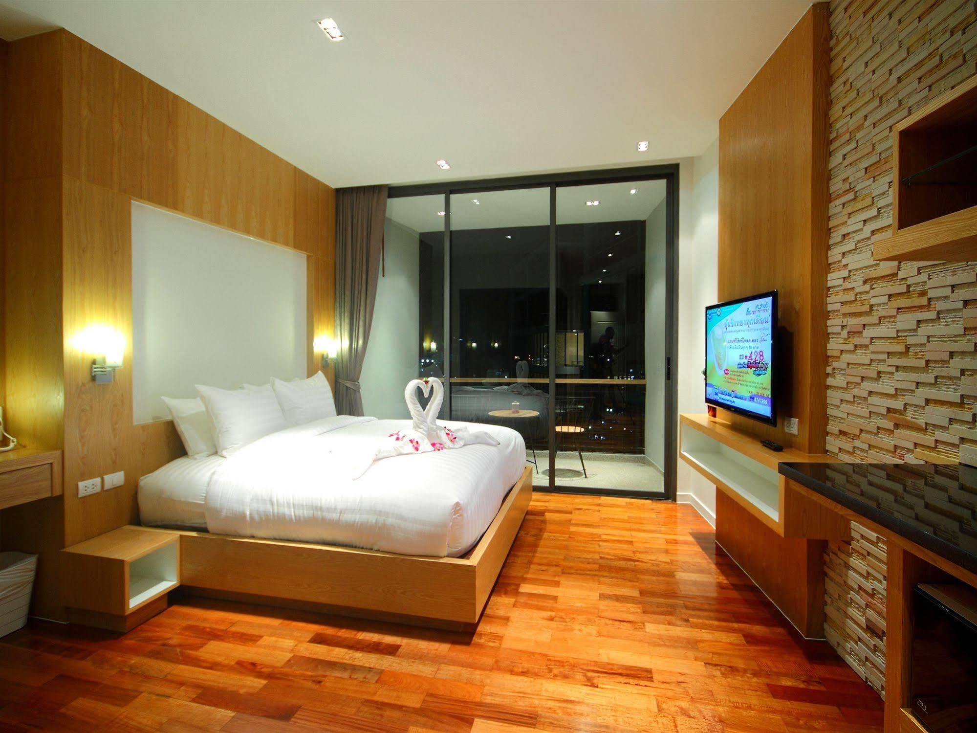 Kamala Resort By Phuket Resort Group Екстер'єр фото