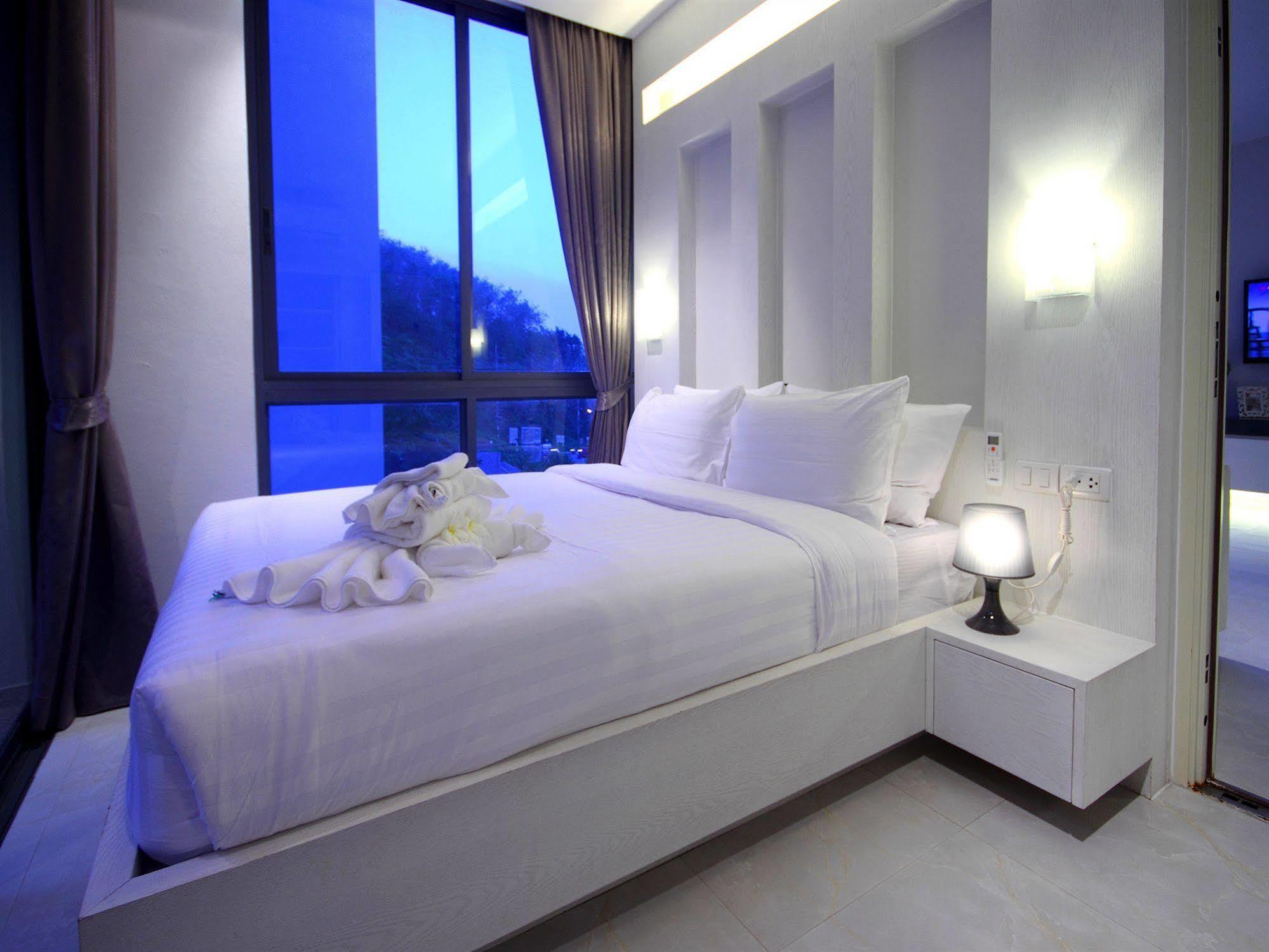 Kamala Resort By Phuket Resort Group Екстер'єр фото